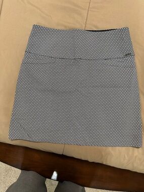 Black & White Patterned Stretch Mini Skirt